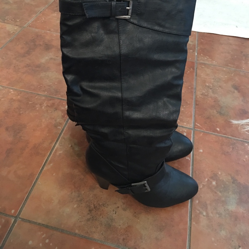 Black boots